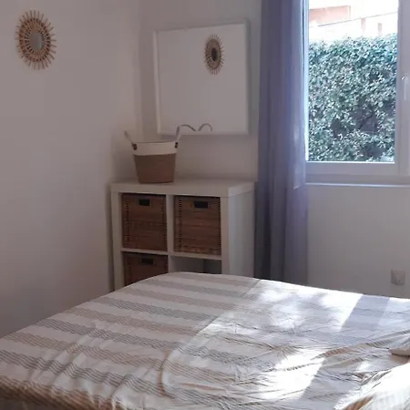 Clementine - Gai Et Familial, Climatise, Rc De Maison, A 80m De La - Boulouris-sur-mer * Saint-Raphaël