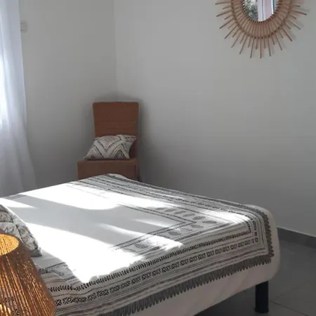 Clementine - Gai Et Familial, Climatise, Rc De Maison, A 80m De La - Boulouris-sur-mer 아파트 Saint-Raphaël