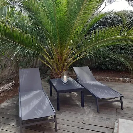Apartment Clementine - Gai Et Familial, Climatise, Rc De Maison, A 80m De La - Boulouris-sur-mer Saint-Raphael (Var)